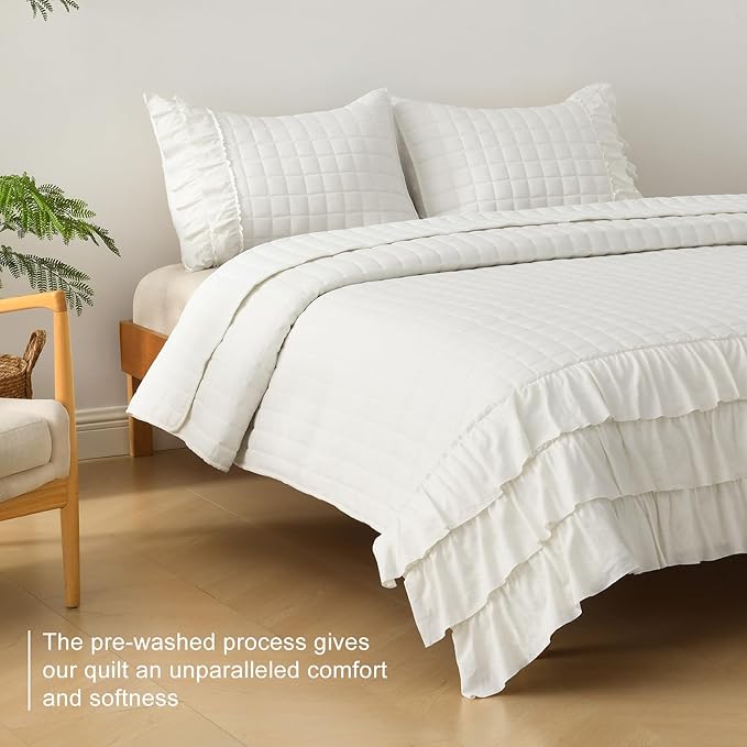 HORIMOTE HOME Ivory Ruffled Quilt Set Twin Size, Classic Geometric Square Stitched Pattern, Pre-Washed Farmhouse Shabby Chic Microfiber Lightweight Bedding Set Bedspread Coverlet for All Season