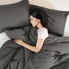 ROSGONIA Queen Comforter Set Charcoal Grey, 3pcs (1 Dark Gray Comforter & 2 Pillowcases) All Season Soft Bedding Lightweight Bedspread Blanket Quilt