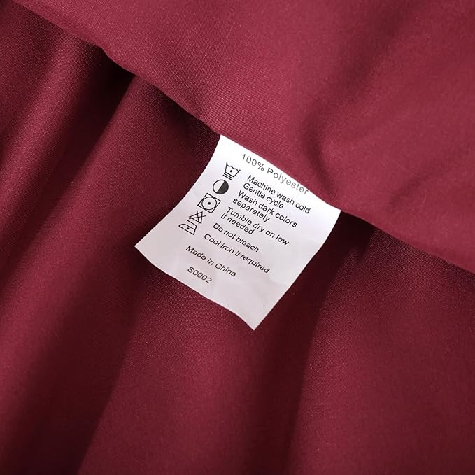 ROSGONIA Oversized King Comforter Dark Red, 3pcs (1 Boho Red Comforter & 2 Pillowcases) Lightweight Oversized King Size Comforter Sets Bedding Blanket