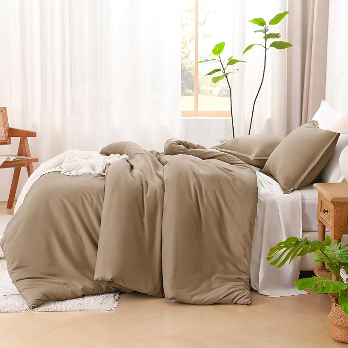 Litanika Comforter Set, Lightweight Solid Bedding Comforter Set, Fluffy Down Alternative Bed Set, Amber Brown, King
