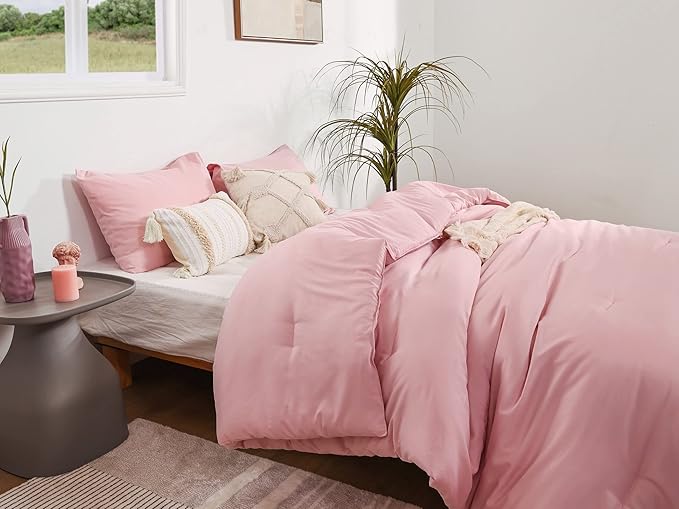 ROSGONIA Twin/Twin XL Comforter Set for College Girls Boys Pink, 1 Comforter & 1 Pillowcase, Lightweight Kids Comforter Set All Season Dorm Bedding