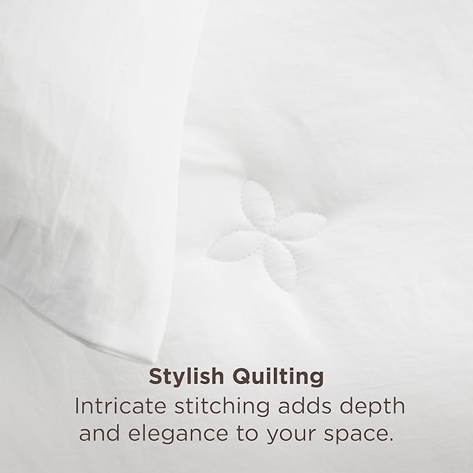 Bedsure Queen Comforter Set White, Soft Prewashed Queen Size Bedding, Quilted Comforter with Clover Design, Down Alternative Comforter for All Seasons, 3 Pieces Bed Set with 2 Pillow Shams