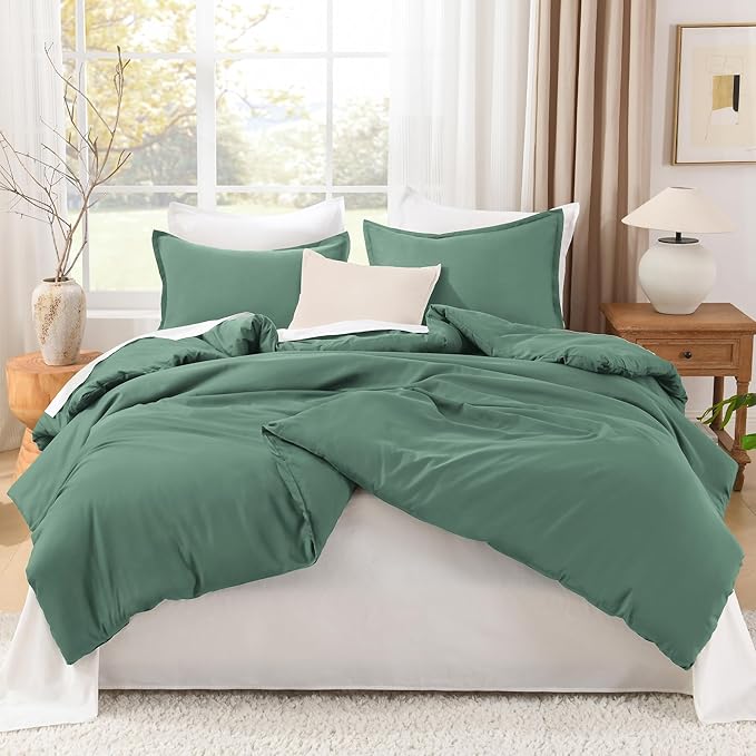 Litanika Comforter Set, Lightweight Solid Bedding Comforter Set, Fluffy Down Alternative Bed Set, Haze Green, Twin/Twin XL
