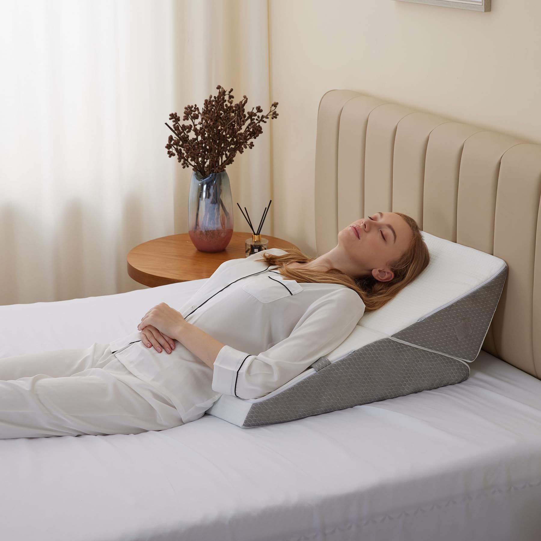 Bedluxe Wedge Pillow Headboard, 3PCS Orthopedic Bed Wedge Pillows Set for After Surgery, Adjustable Pillow Wedge for Acid Reflux&Back Pain Relief, Sleeping, Back Pillow for Bed Sitting Up, White/Grey Dormly
