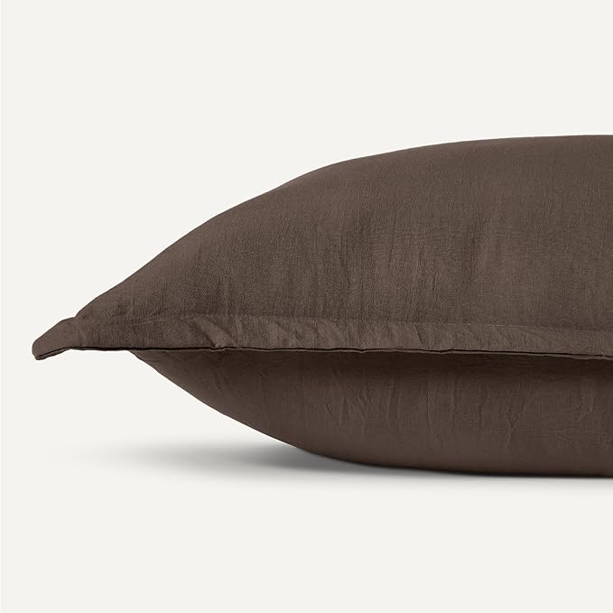 Amazon Basics Brushed Microfiber Comforter Set, Extra Soft with Natural Texture, 3-Piece, King, Brown