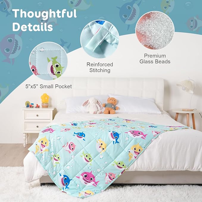 Kivik Weighted Blanket 5lbs, Green Shark Heavy Blanket Throw, Small Weighted Cooling Blankets 5 Pounds, Cute Blanket for All-Season, 36x48 Inches Green