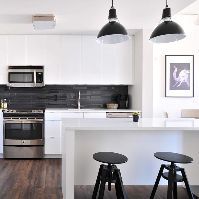 Amazon Basics 60W Equivalent, Daylight White, Non-Dimmable, 10,000 Hour Lifetime, A19 LED Light Bulb , 6-Pack