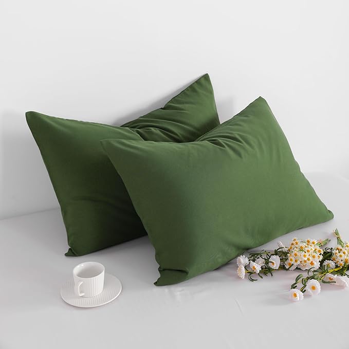 FLXXIE Microfiber Pillow Cases Standard Size, Soft Pillowcases with Envelope Closure, Wrinkle, Stain Resistant Pillow Covers, 20x26, Olive Green