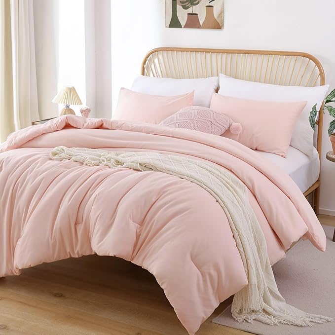 ROSGONIA Oversized King Comforter Blush, 3pcs(1 Comforter & 2 Pillowcases) Lightweight Oversized King Comforter Sets Bedding Blanket Quilts
