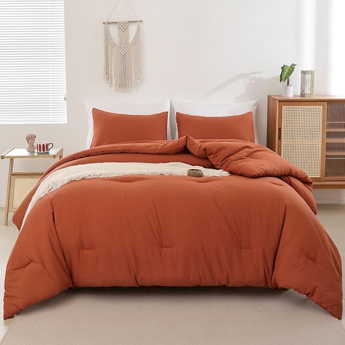 ROSGONIA Oversized King Comforter Burnt Orange, 3pcs (1 Terracotta Comforter & 2 Pillowcases) Lightweight Oversized King Size Comforter Sets Bedding