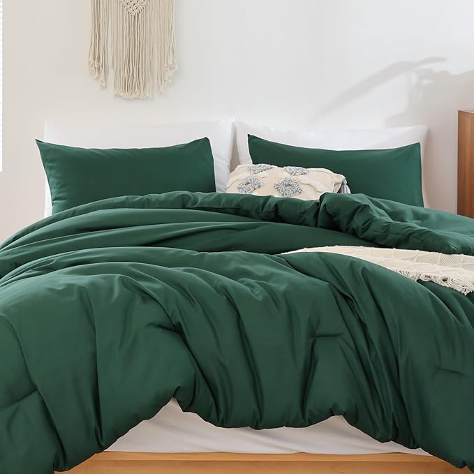 ROSGONIA King Size Comforter Set Emerald Green, 3pcs (1 Boho Dark Forest Comforter & 2 Pillowcases), All Season Blanket Lightweight Bedspreads Quilt