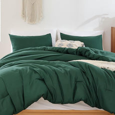 ROSGONIA Oversized Queen Comforter Emerald Green, 3pcs (1 Green Comforter & 2 Pillowcases) Lightweight Oversized Queen Comforter Sets Bedding Blanket Quilts
