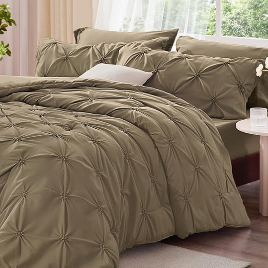 BEDELITE Light Brown King Size Comforter Set - 3 Pieces Boho Pintuck Bedding Comforter Sets, Lightweight Soft & Warm King Bedding Set with 2 Pillowcases for All Season