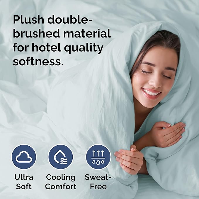 CGK Unlimited Duvet Cover King Size Set - Extra Soft King Size Duvet Cover 104 x 90 with 2 Pillow Shams - Hotel Quality, Fade Free w/Zipper Closures & Ties - Bedding and Bed Linens Set (Ice Blue)