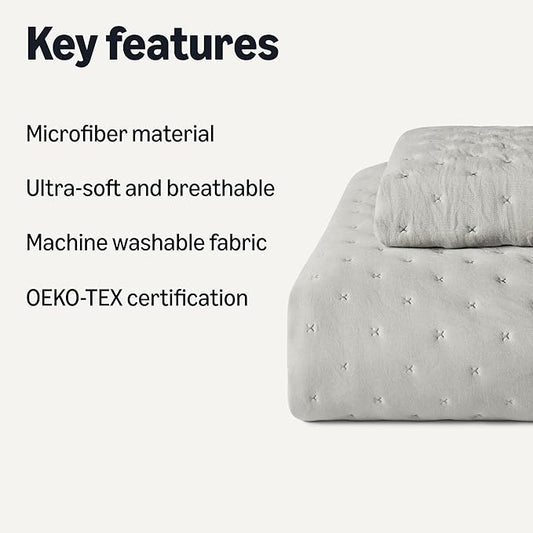 Amazon Basics Brushed Microfiber Quilt Set, Extra Soft with Natural Texture, 2-Piece,Twin/Twin XL, Grey