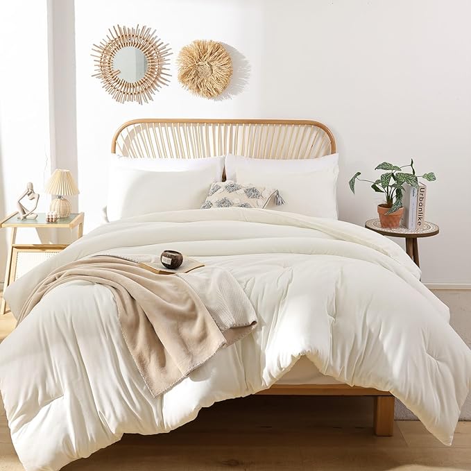 ROSGONIA Oversized Queen Comforter Ivory, 3pcs (1 Comforter & 2 Pillowcases) Lightweight Oversized Queen Comforter Sets Bedding Blanket Quilts