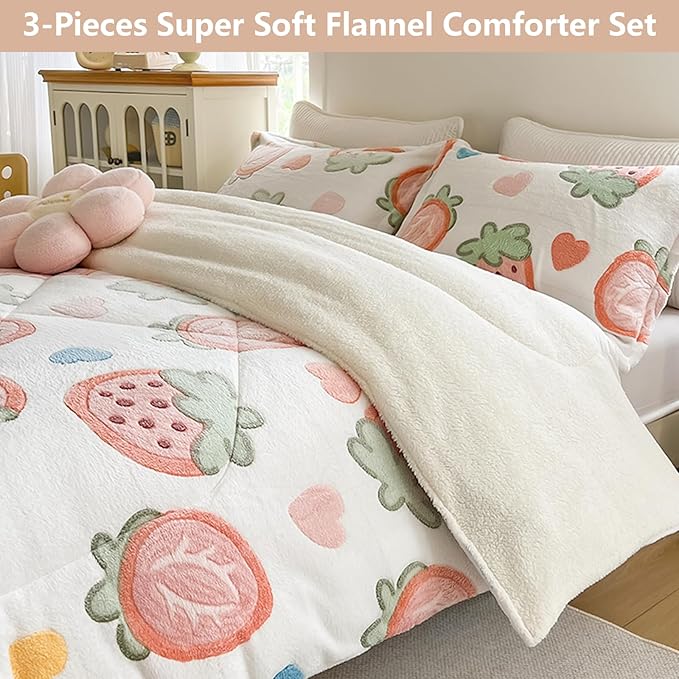 Strawberry Print Fleece Comforter Set - 3 Piece King Size Comforters for Her Girls,Plush Cozy Thick Warm,Soft Microfiber Bedding Bedroom Decor (1 Comforter + 2 Pillow Shams)