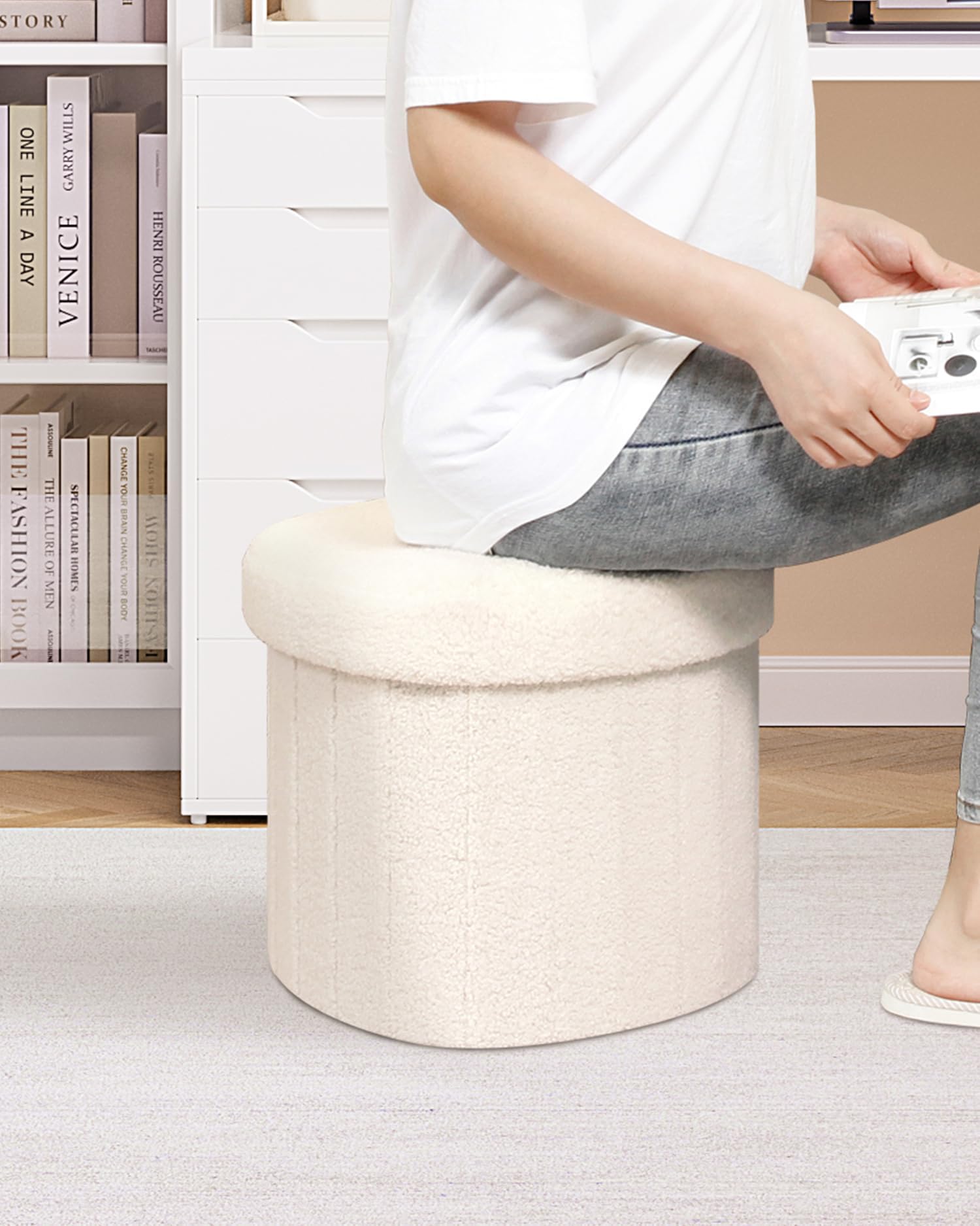 B FSOBEIIALEO Storage Ottoman Cube, Flowers Shaped Ottomans with Storage Foot Stool Footrest for Lving Room, Boucle Ottoman Seat for Dorm Room,Faux Teddy Fur,White 12.6"x12.6"x12.6" Dormly