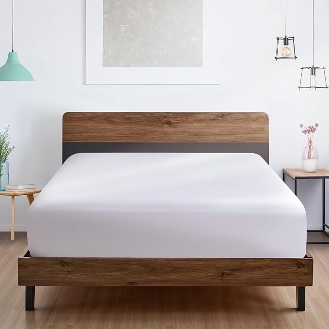 FreshCulture Twin XL Fitted Sheet Only - Hotel Quality Ultra Soft & Breathable Brushed Microfiber Fitted Sheet with 21 Inch Deep Pockets - Fits Twin XL Size Bed (White)