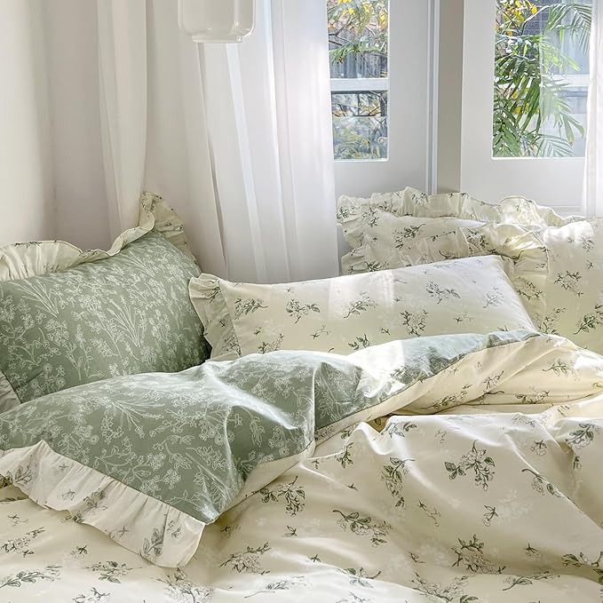 MKXI Full Size Beige & Green Floral Comforter Set - 3 Piece Ruffled Lace Bedding Set with Reversible Design, Soft Aesthetic Cottagecore Style Green Leaf Comforter for Girls, Women, and Teens