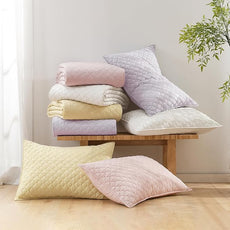 HORIMOTE HOME Cream Quilt Queen Size, Lightweight Quilts for Summer Ultra-Soft Microfiber Modern Style Quilted Clouds Pattern Bedspread Quit Set 3 Pieces(1 Quilt and 2 Pillow Shams)