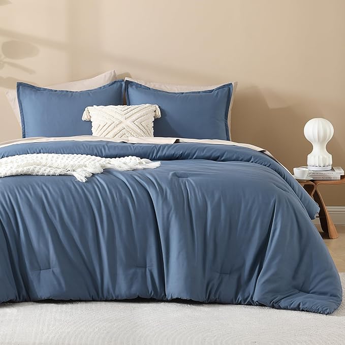 Litanika Comforter Set, Lightweight Solid Bedding Comforter Set, Fluffy Down Alternative Bed Set, Haze Blue, Oversized Queen