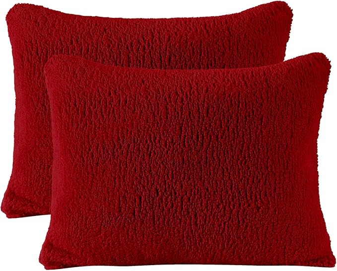 Reafort Ultra Soft Sherpa Pillowcases Pillow Covers Standard Size 20"x26" Pack of 2 with Zipper Closure (Red, 20”x26” Standard Sham)