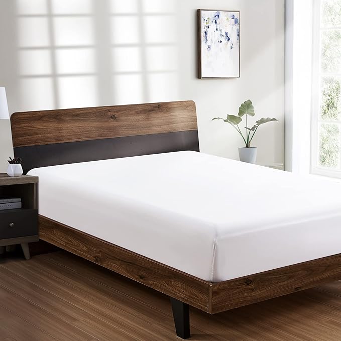 FreshCulture Full Fitted Sheet - Hotel Quality Fitted Sheet - Ultra Soft & Breathable - Brushed Microfiber - Deep Pocket - Cooling Fitted Sheets for Full Size Bed (White)