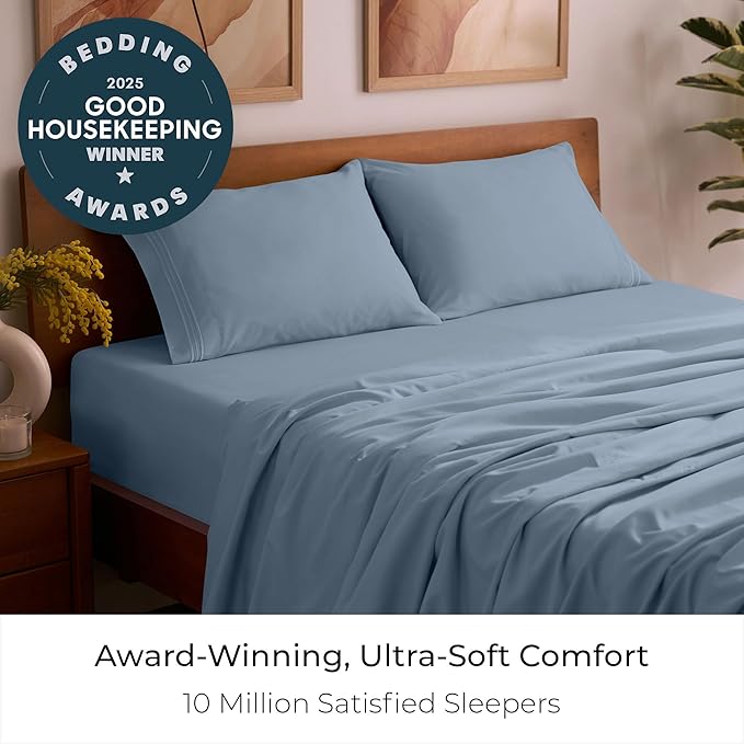 Mellanni Twin Sheet Set - 4-Piece Iconic Collection Bedding, (Including 2 Pillowcases), 16-Inch Deep Pocket, Easy Care, Extra Soft, Cooling Sheets, Brushed Microfiber - Blue Hydrangea
