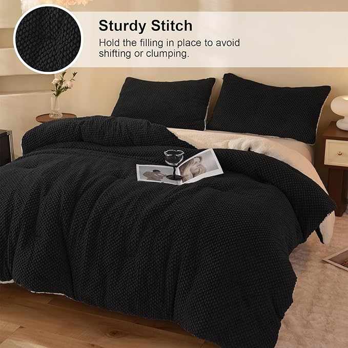 3D Jacquard Design Comforter Set, Ultra-Soft Warm King Size Sherpa Fur Plush 3-Pieces Sets Luxury Cozy Bedding with 2 Pillowcases (104"x90", Black)
