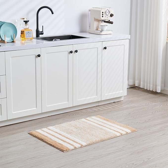 CozeCube Bath mats for Bathroom Non Slip, Fluffy Absorbent Microfiber Bath mat Washable, Aesthetic Bathroom Rugs, Cute Beige Striped Bath mat, Beige, 32" x 20"