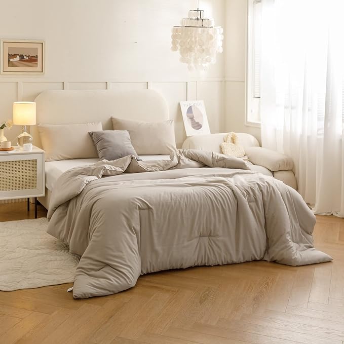 ROSGONIA Oversized Queen Comforter Oatmeal, 3pcs (1 Comforter & 2 Pillowcases) Lightweight Oversized Queen Comforter Sets Bedding Blanket Quilts