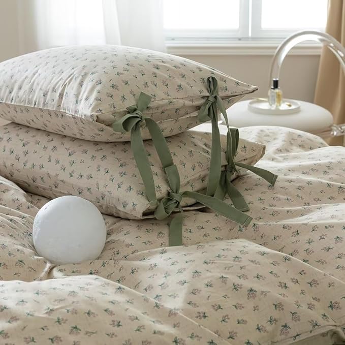 MKXI Pink and White Flowers King Size Comforter Set - Textured Garden Comforter - Cottagecore Style