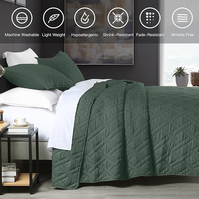 HORIMOTE HOME Quilt Set King Size Dark Green, Classic Geometric Diamond Stitched Pattern, Ultra Soft Microfiber Lightweight Bedding Bedspread Coverlet for All Season with 1 Quilt 2 Pillow Shams