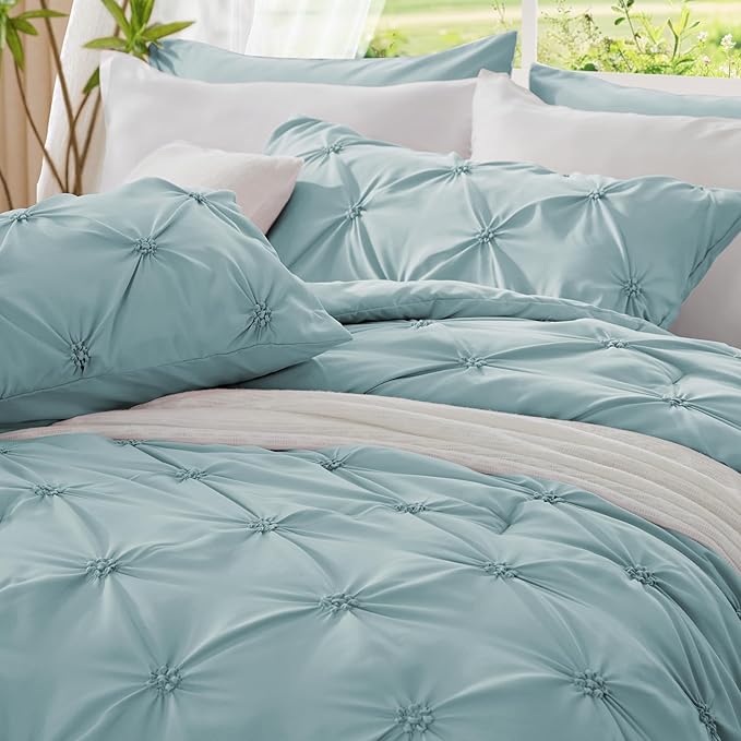 BEDELITE Dusty Blue King Size Comforter Set - 3 Pieces Boho Pintuck Bedding Comforter Sets, Lightweight Soft & Warm King Bedding Set with 2 Pillowcases for All Season