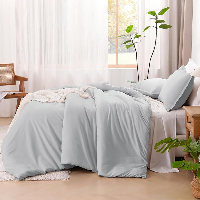 Litanika Comforter Set, Lightweight Solid Bedding Comforter Set, Fluffy Down Alternative Bed Set, Light Grey, Oversized King