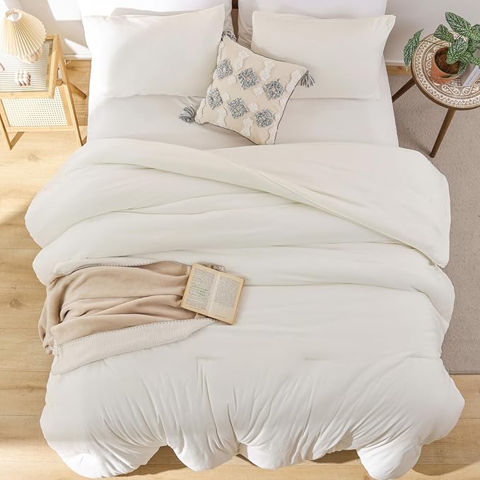 ROSGONIA Queen Comforter Set Ivory, 3pcs(1 Boho Ivory Comforter & 2 Pillowcases) All Season Soft Bedding Lightweight Bedspread Blanket Quilt Bed