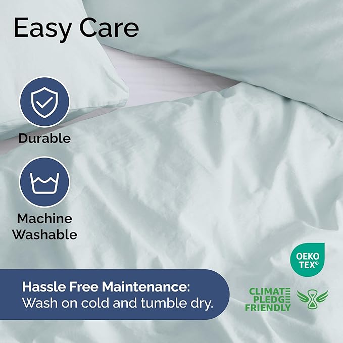 CGK Unlimited Duvet Cover Full Size Set - Extra Soft Full Size Duvet Cover 80 x 90 with 2 Pillow Shams - Hotel Quality and Fade Free w/Zipper Closures & Ties - Bedding and Bed Linens Set (Ice Blue)