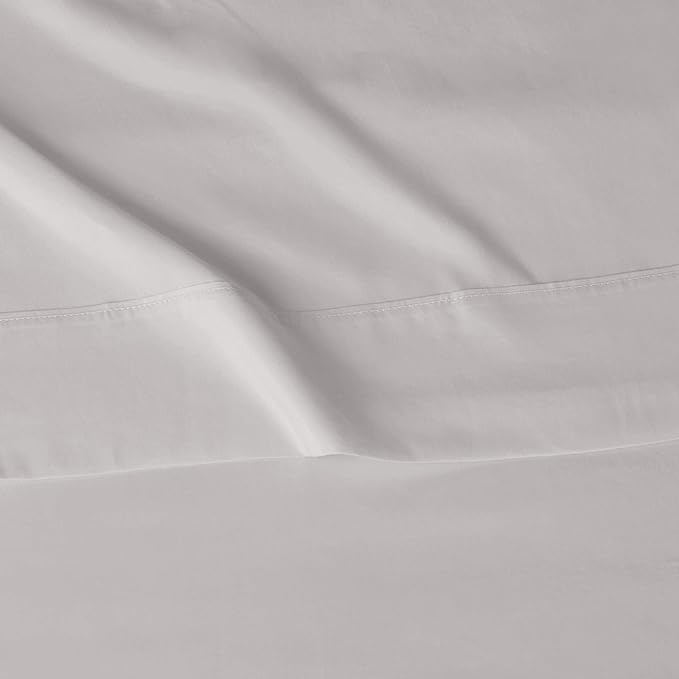 Amazon Basics Lightweight Super Soft Comfortable Easy Care Microfiber 4 Piece Bed Sheet Set with 14-Inch Deep Pockets, Queen, Light Gray, Solid