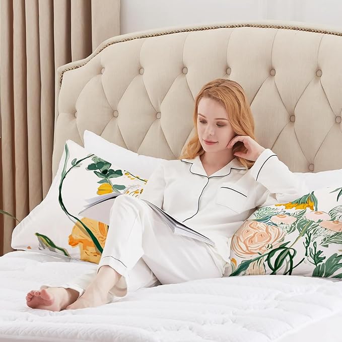 Microfiber Body Pillow Cover with Hidden Zipper,Comfortable Fabric,Floral Print Pattern Body Pillow Case,Lightweight and Breathable,The Size is 20 "X 54"(Flower-11)