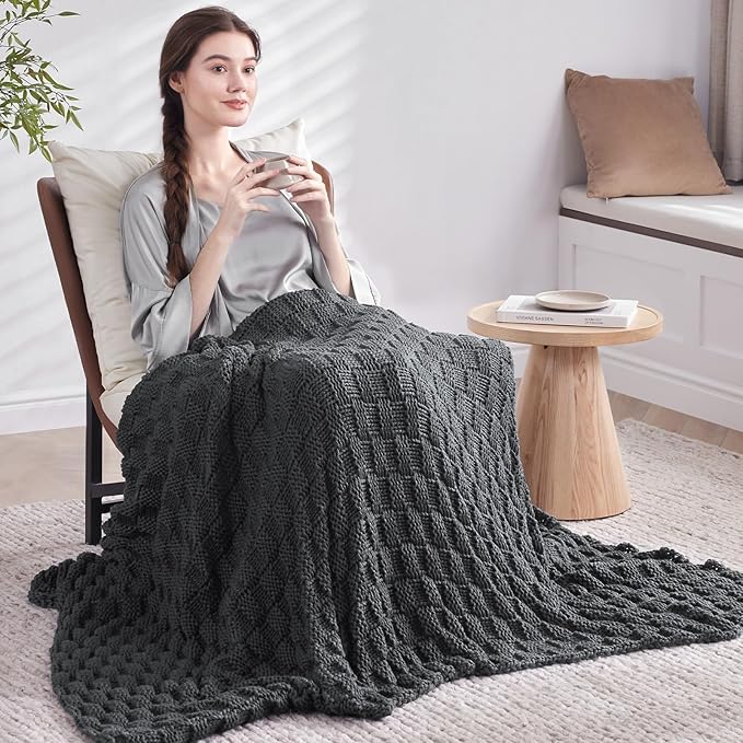 Knitted Weighted Blanket for Adult, No Beads Heavy Blanket 50” x 60'' 10lbs, Breathable Chunky Knit Blanket, Cooling Weighted Blanket for Hot Sleepers, Christmas Home Decor (Dark Grey)