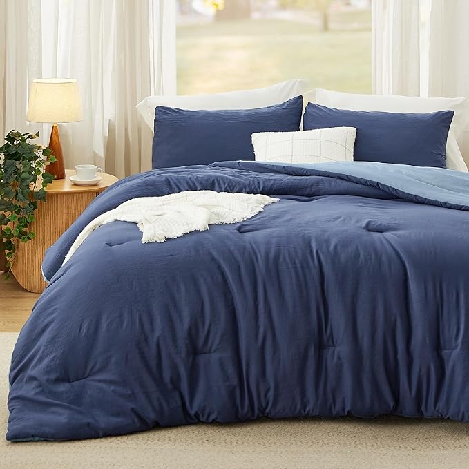Bedsure Queen Size Comforter Set, Reversible Navy Soft Prewashed Bedding for All Seasons, 3 Pieces Warm Down Alternative Bed Set, 1 Lightweight Comforter (90"x90") and 2 Pillowcases (20"x26")