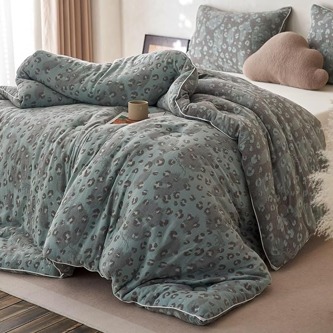 MKXI Double Layer Muslin Cotton Comforter Set Queen Size Leopard Print Shabby Chic Bedding Comforter Set Soft Breathable Grey and Green Floral Animal Cheetah Lightweight Bed Comforter for All Season