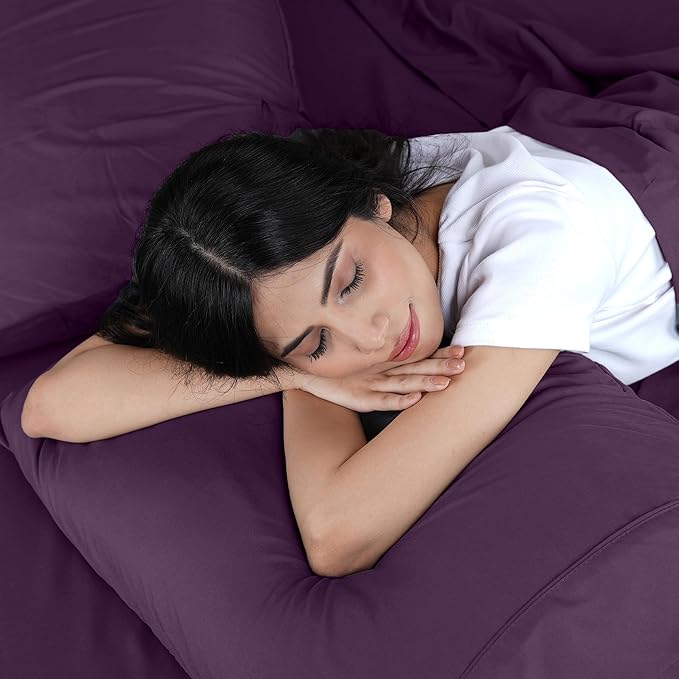 Utopia Bedding Twin Sheet Set – 3 Piece Bed Sheets for Twin Size Bed, Soft and Breathable Microfiber, Includes 1 Fitted Sheet, 1 Flat Sheet and 1 Pillowcase (Dark Purple)