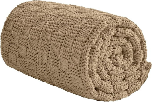 Knitted Weighted Blanket for Adult, No Beads Heavy Blanket 50” x 60'' 7lbs, Breathable Chunky Knit Blanket, Cooling Weighted Blanket for Hot Sleepers, Christmas Home Decor (Camel)