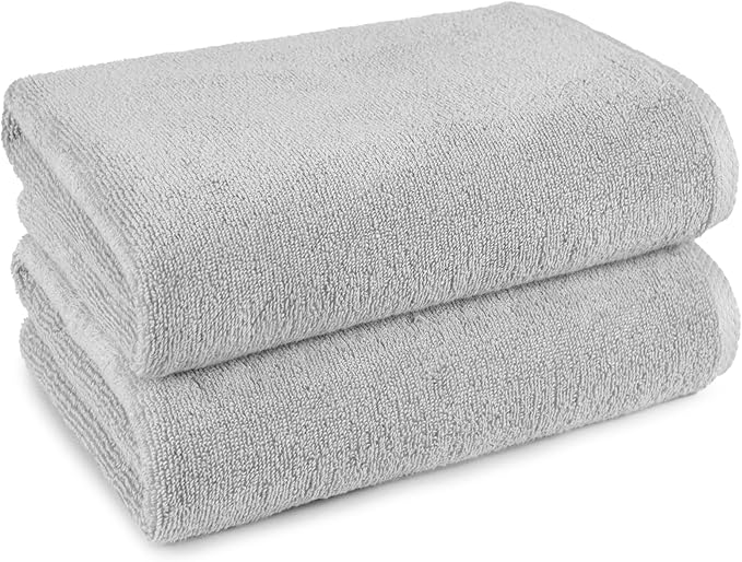 Amazon basics 2 piece Lightweight quick-dry bath towel, 100% cotton, Platinum, 54" x 30"