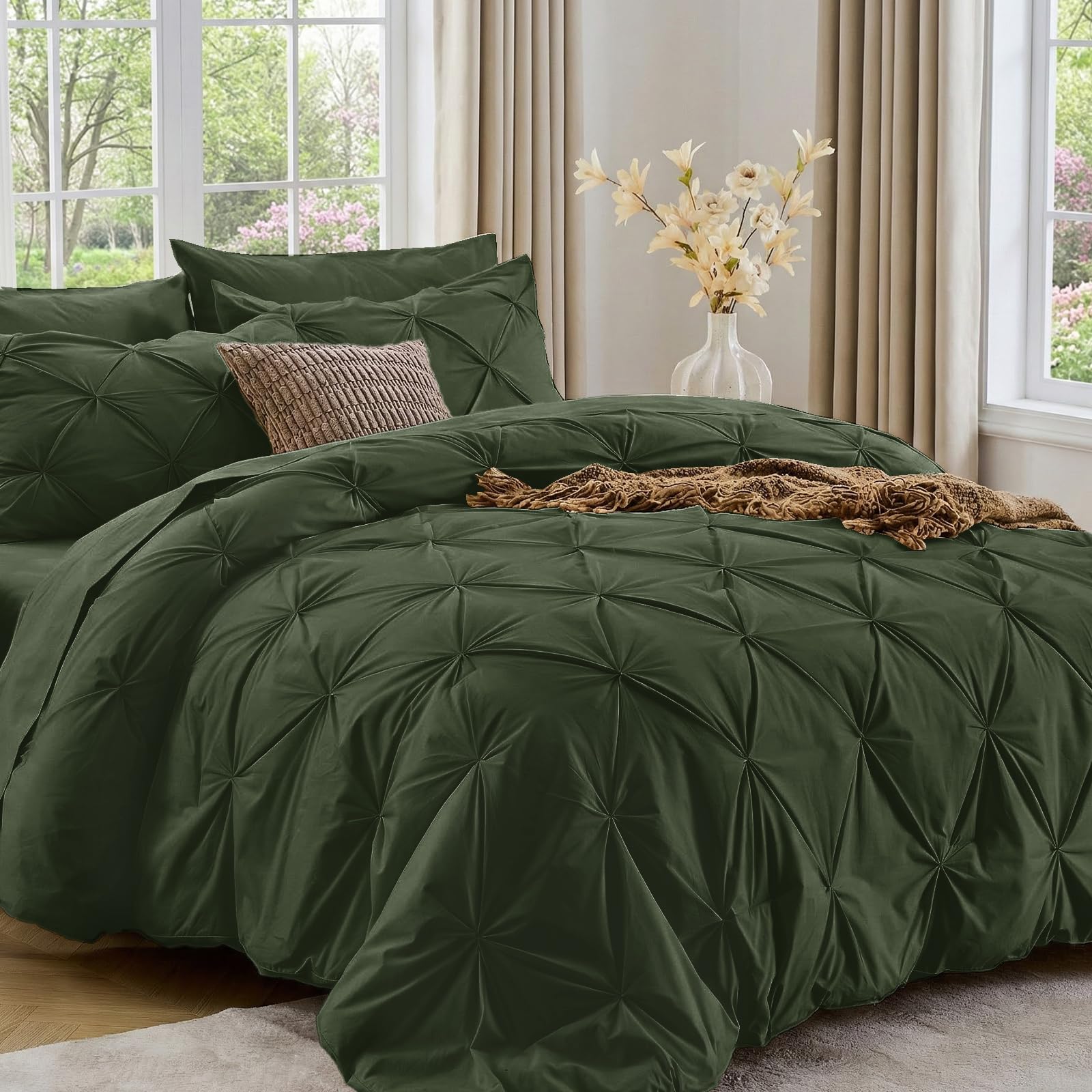 Sasttie Twin XL Comforter Set, 5-Piece Bed in a Bag, Pintuck Bedding Sets for All Season, Includes Comforter, Flat Sheet, Fitted Sheet, Pillowcase and Pillowsham, Beige