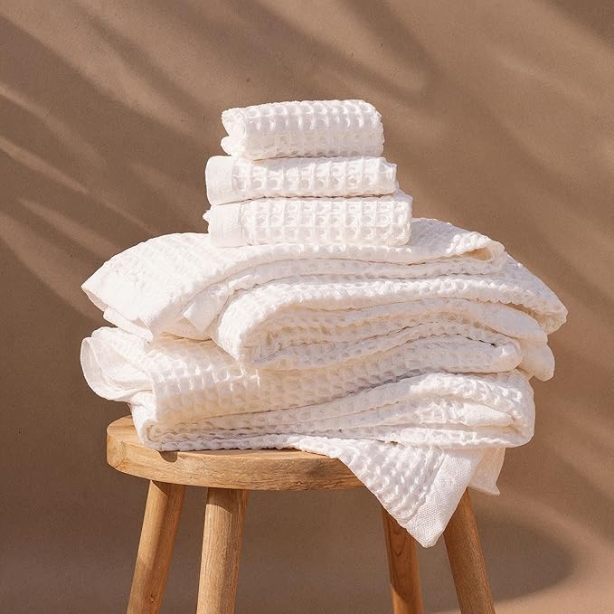 Italic Sedona Waffle Towel Set, 6-Piece 410 GSM 100% Cotton Set Includes 2 Bath Towels, 2 Hand Towels & 2 Washcloths, Quick-Drying, White