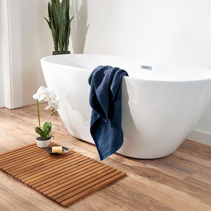 UCHINO Waffle Twist Cotton Weave Hand Towel for Bathroom Lightweight Absorbent Quick Dry Honeycomb Texture Solid Terry Loop Reverse 20" x 30", 1 Hand Towel, Indigo