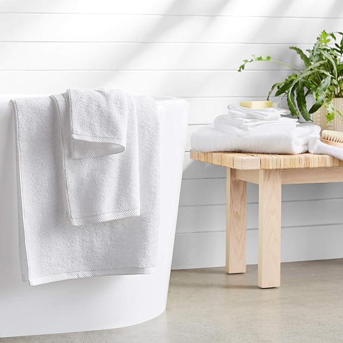 Amazon basics 100% cotton Lightweight quick-dry bath towel set, 8-piece, white, 10" x 7"
